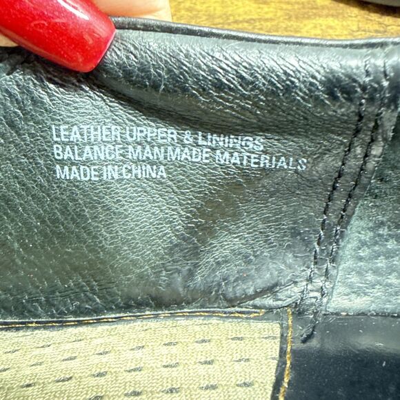 Born Womens Black Leather Slip On Gore Stretch Loafers Shoes Size 8.5M - Picture 11 of 16